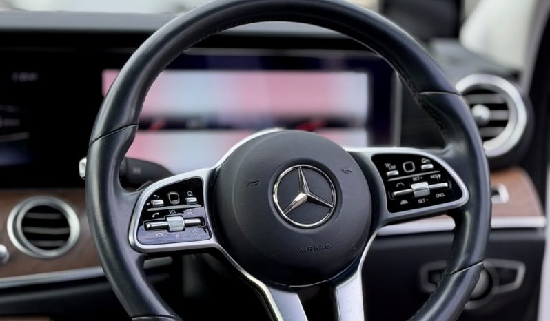 
								Mercedes Benz E450 full									