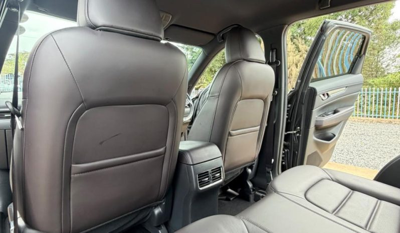 
								Mazda CX5 full									