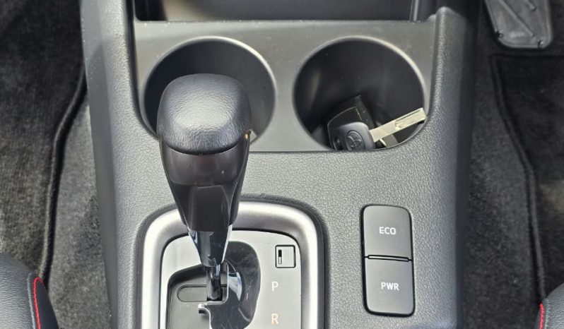 
								Toyota Hilux full									