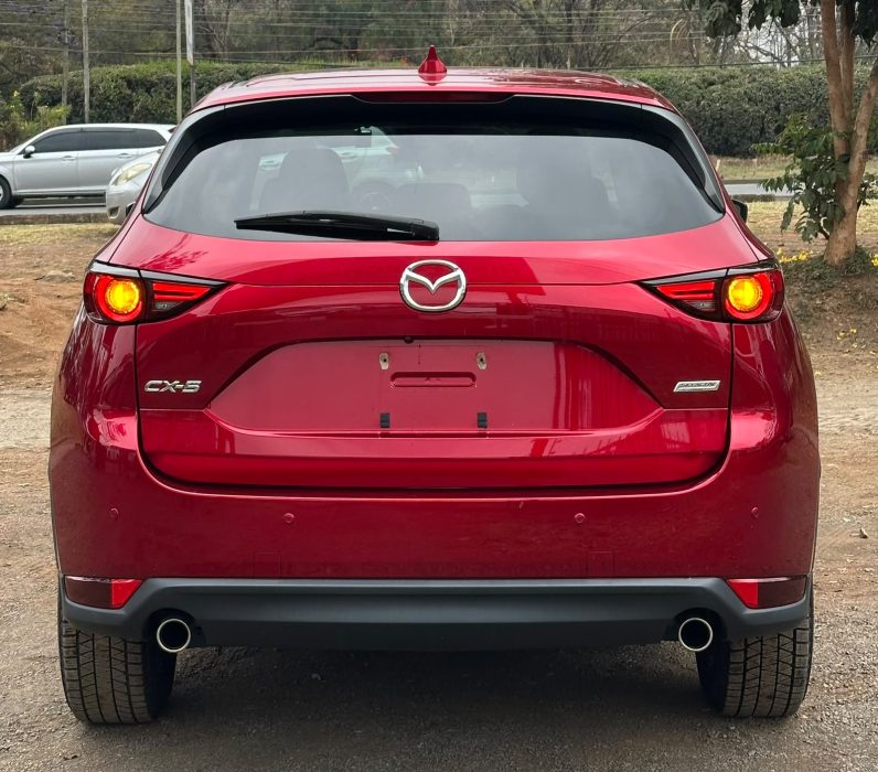 
								MAZDA CX5 full									