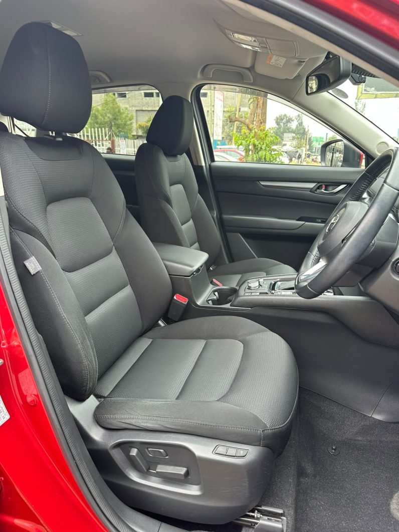 
								MAZDA CX5 full									