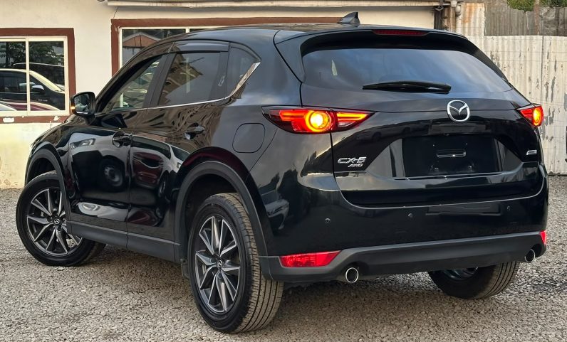 
								MAZDA CX5 full									