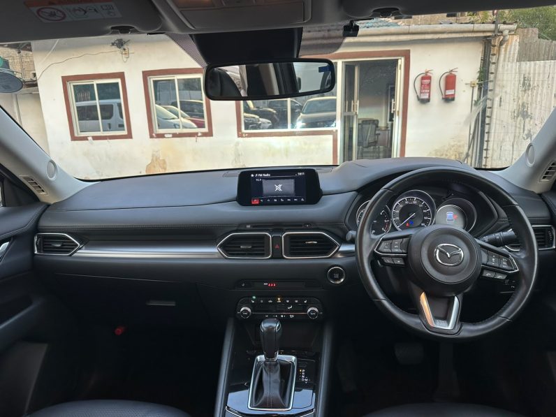 
								MAZDA CX5 full									
