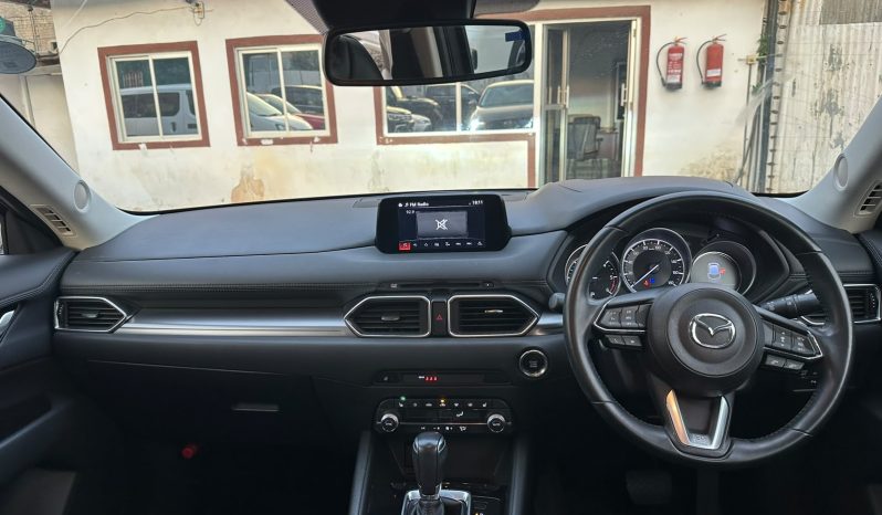 
								MAZDA CX5 full									