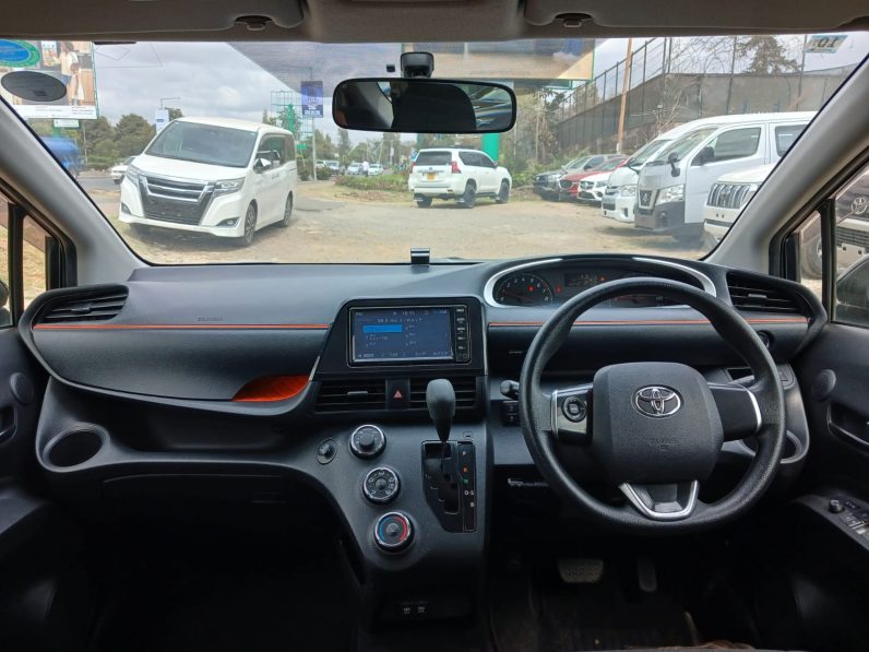 
								TOYOTA SEINTA full									
