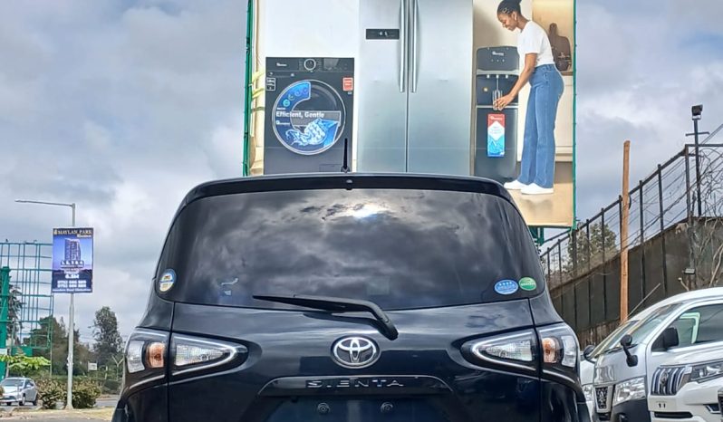 
								TOYOTA SEINTA full									