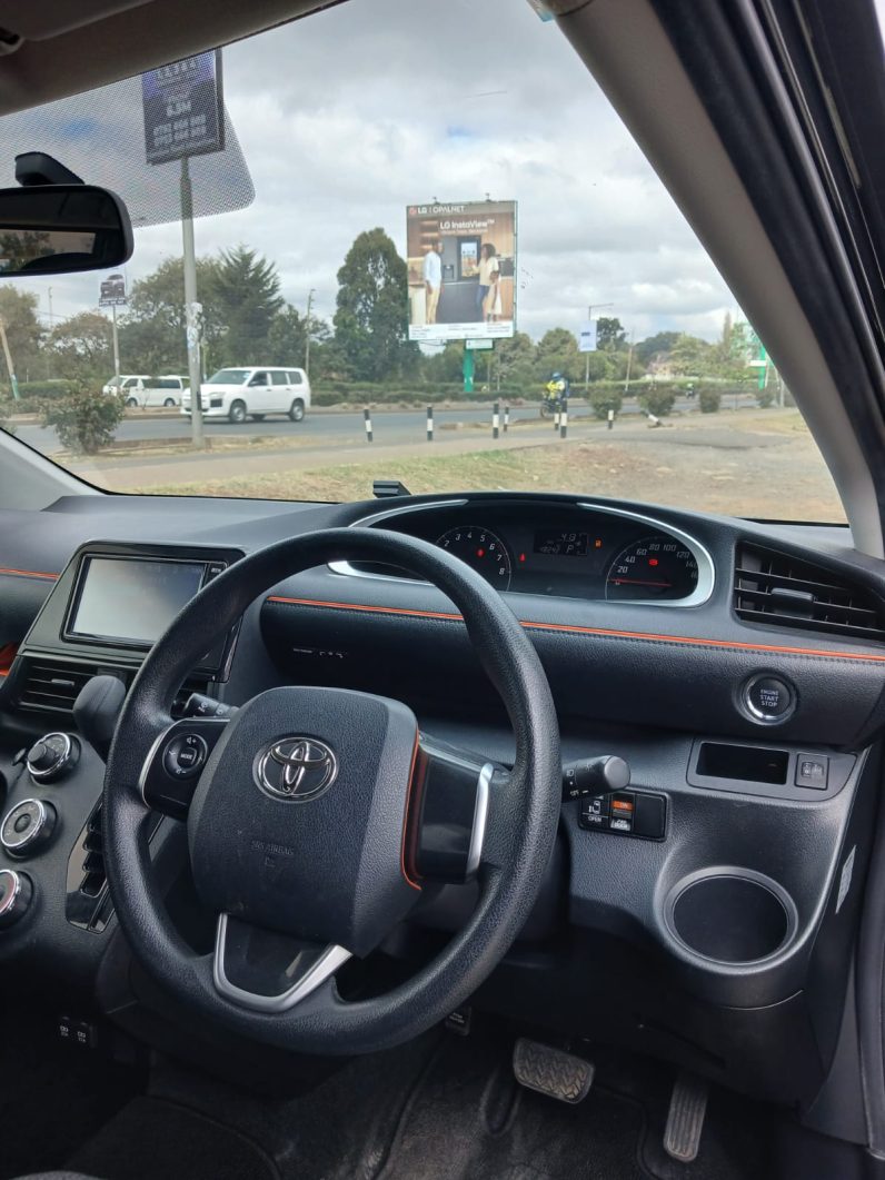 
								TOYOTA SEINTA full									
