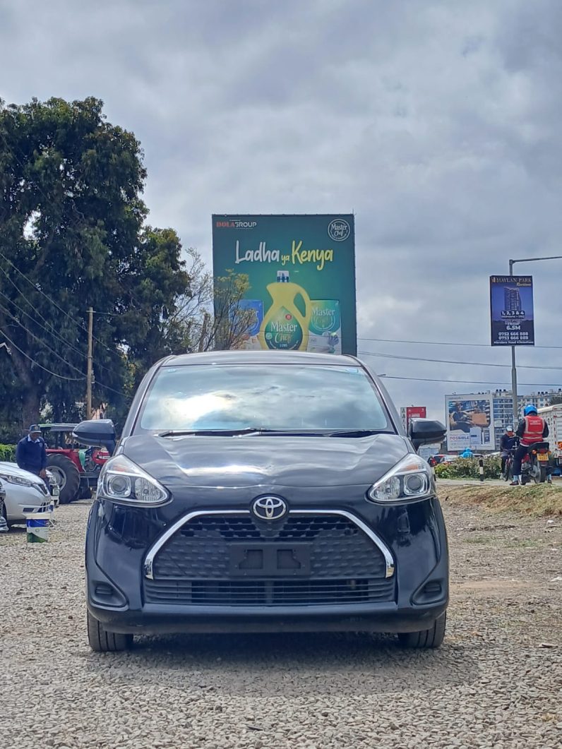
								TOYOTA SEINTA full									