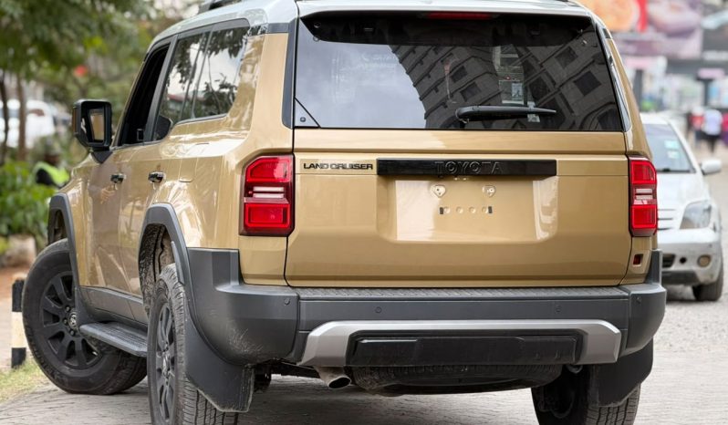
								Toyota Land cruiser Prado J250 full									