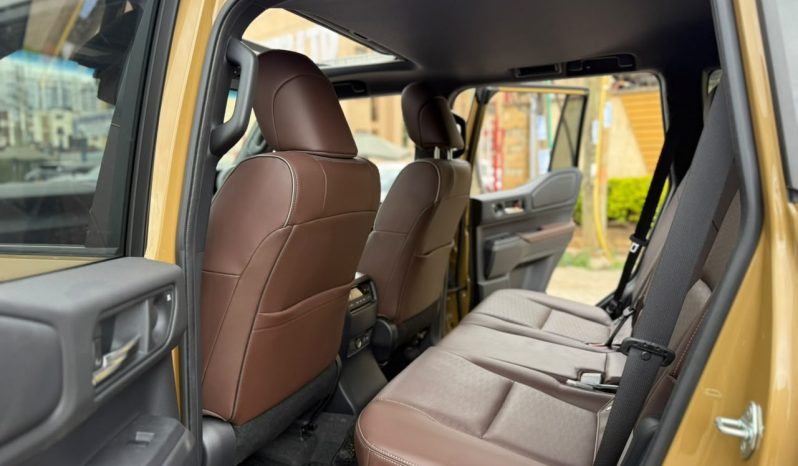 
								Toyota Land cruiser Prado J250 full									