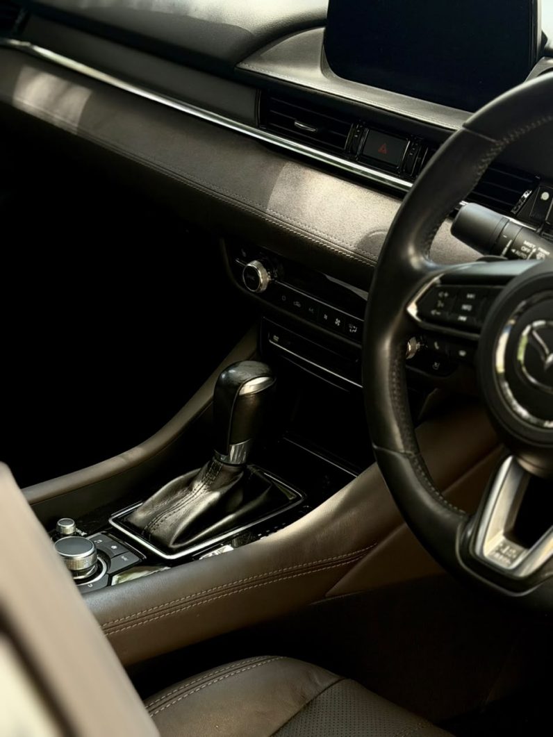 
								Mazda 6 full									