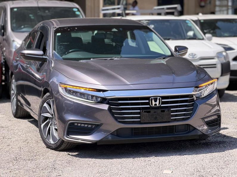 
								Honda Insight full									