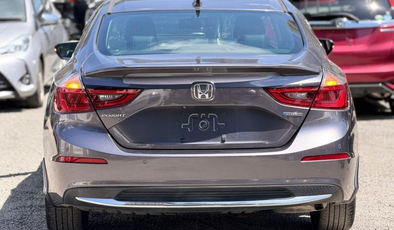
								Honda Insight full									