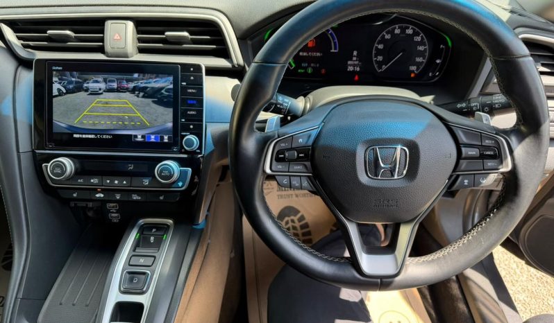 
								Honda Insight full									