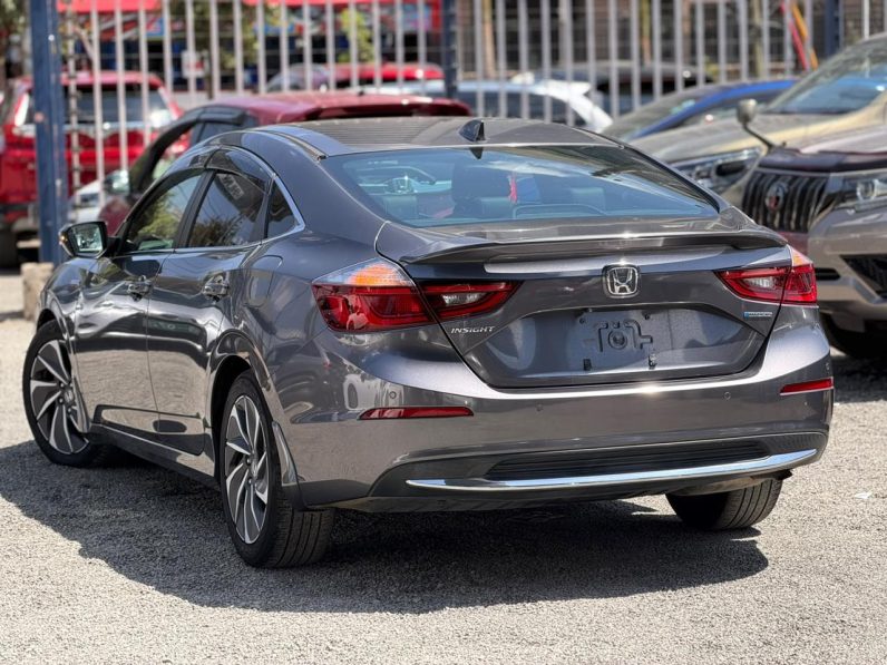 
								Honda Insight full									