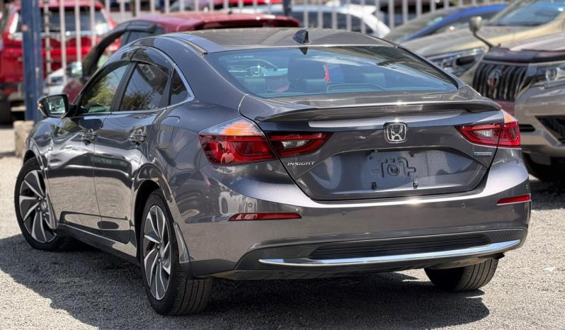 
								Honda Insight full									