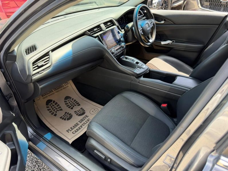 
								Honda Insight full									