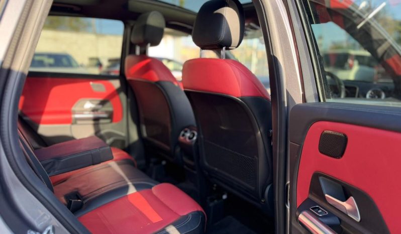 
								Mercedes-Benz B180 full									