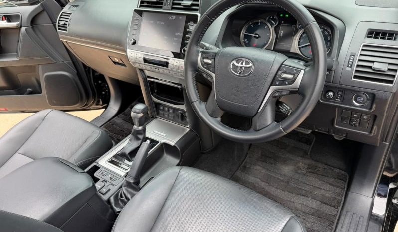 
								TOYOTA LAND CRUISER PRADO TXL full									