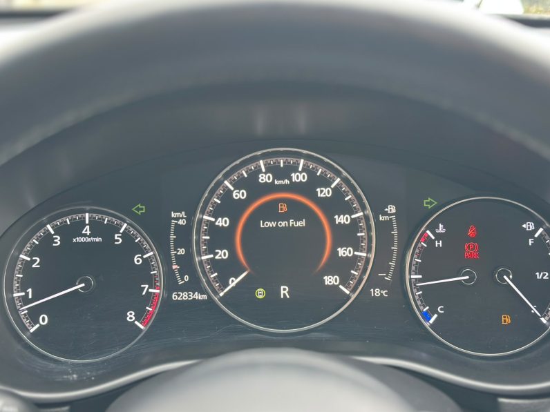 
								MAZDA CX-30 full									