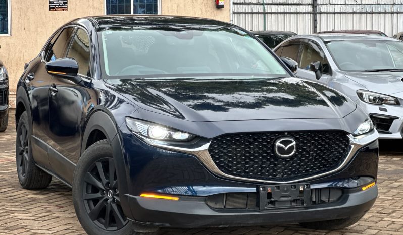 
								MAZDA CX-30 full									
