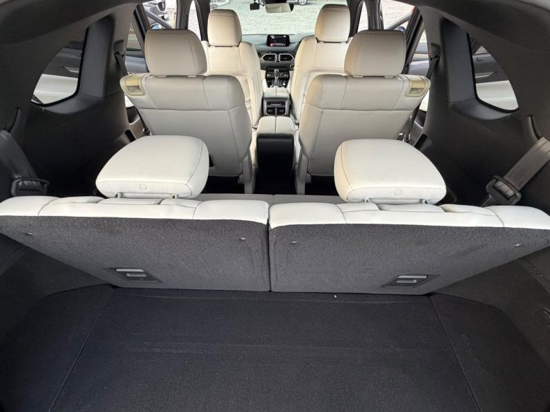 
								Mazda CX8 full									