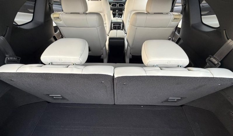 
								Mazda CX8 full									