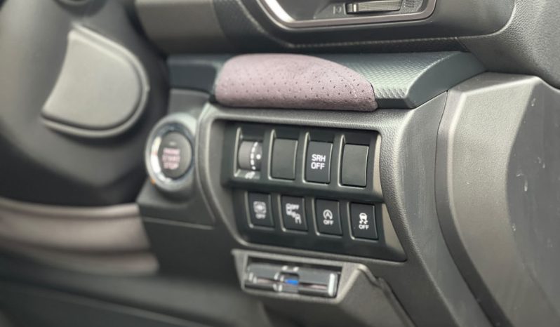 
								Subaru Forester SK5 full									