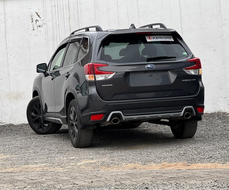 
								Subaru Forester SK5 full									
