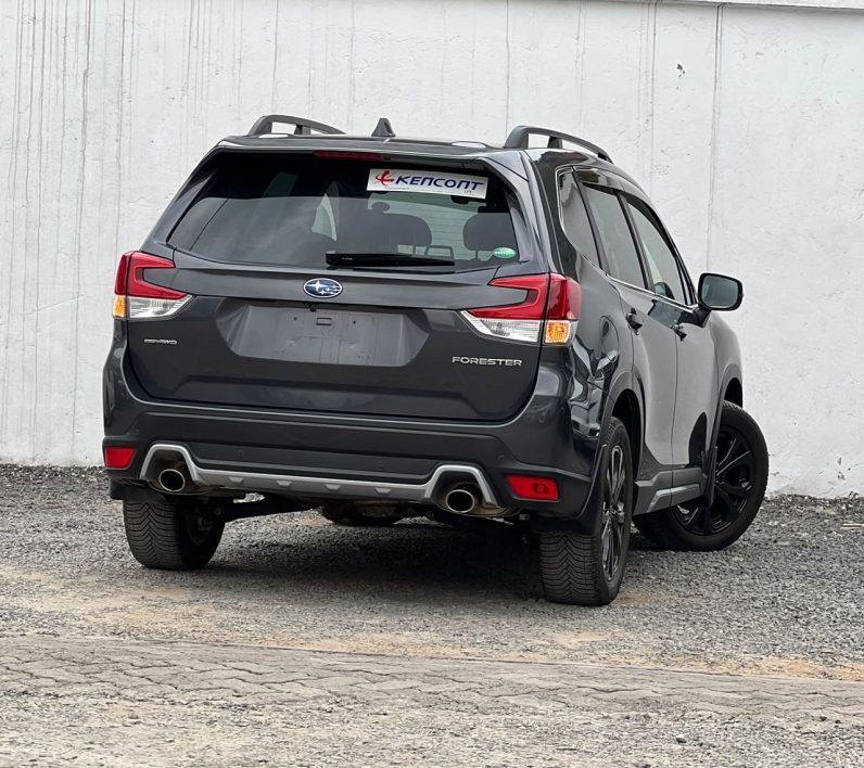 
								Subaru Forester SK5 full									