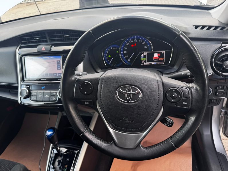 
								Toyota Fielder full									