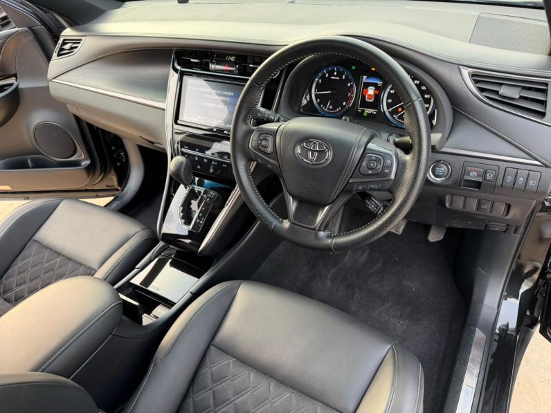 
								TOYOTA HARRIER full									