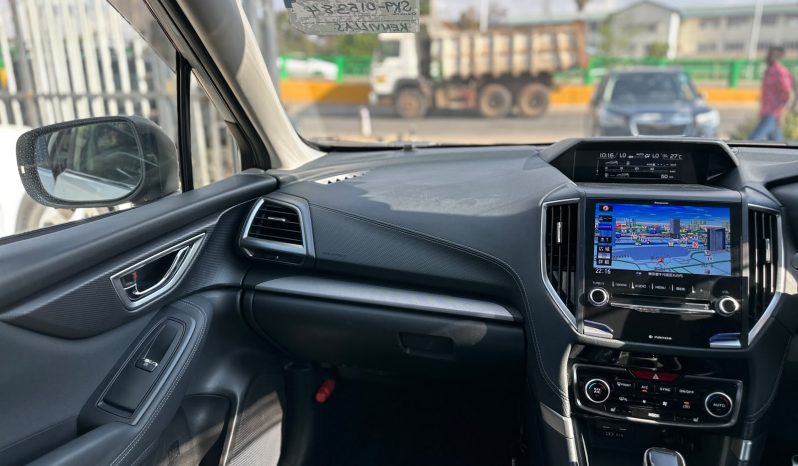 
								SUBARU FORESTER SK9 full									