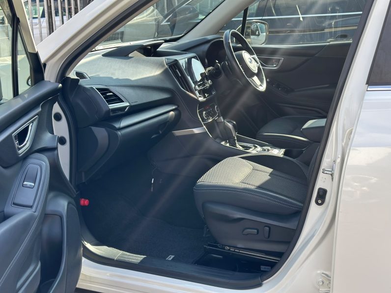 
								SUBARU FORESTER SK9 full									