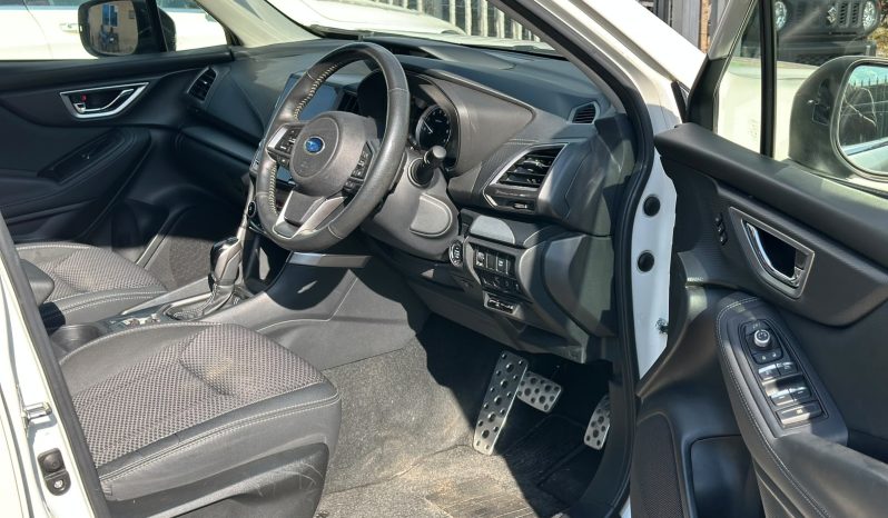 
								SUBARU FORESTER SK9 full									