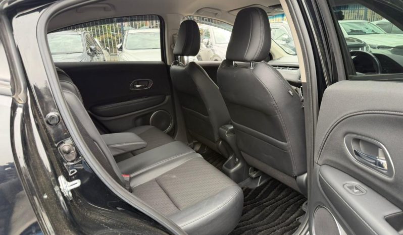 
								Honda Vezel full									