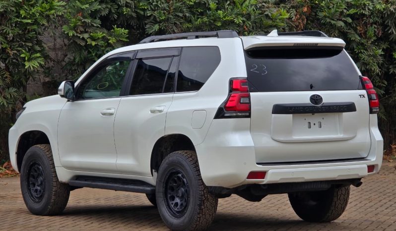 
								Toyota Land Cruiser Prado J150 full									