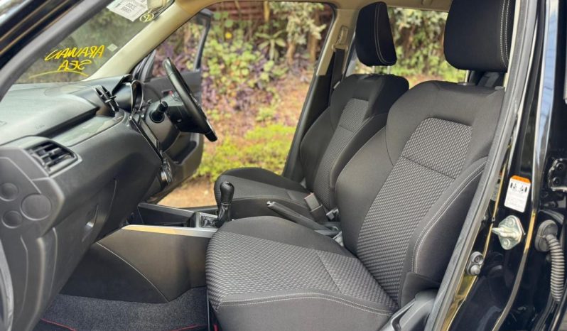 
								Suzuki Swift RS full									