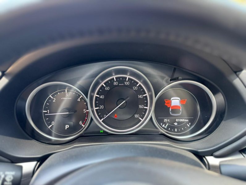 
								Mazda CX-5 full									