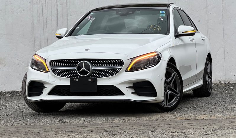 
								Mercedes Benz C200 full									