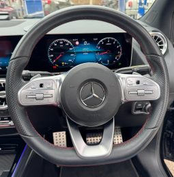 Mercedes Benz B180