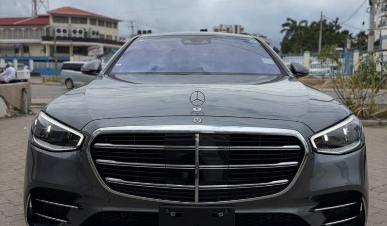 
								Mercedes Benz S500 full									