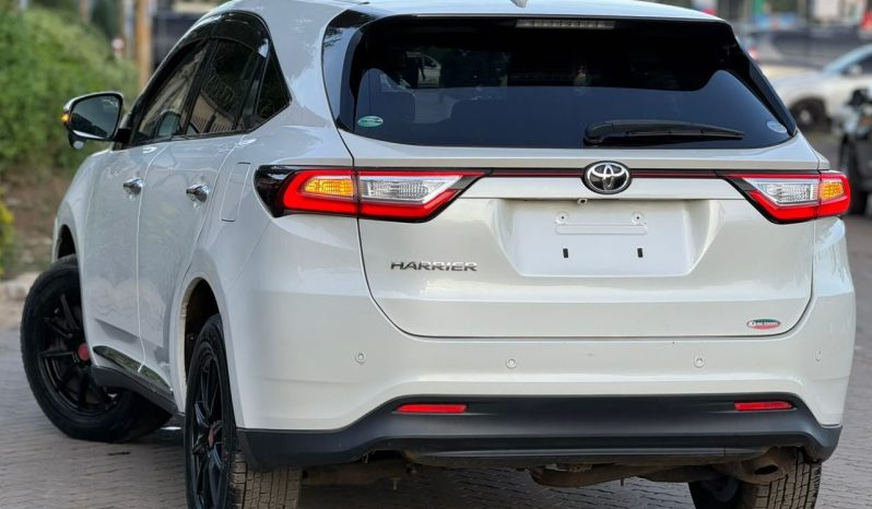 
								Toyota Harrier full									