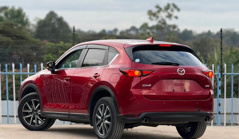 
								Mazda CX-5 full									