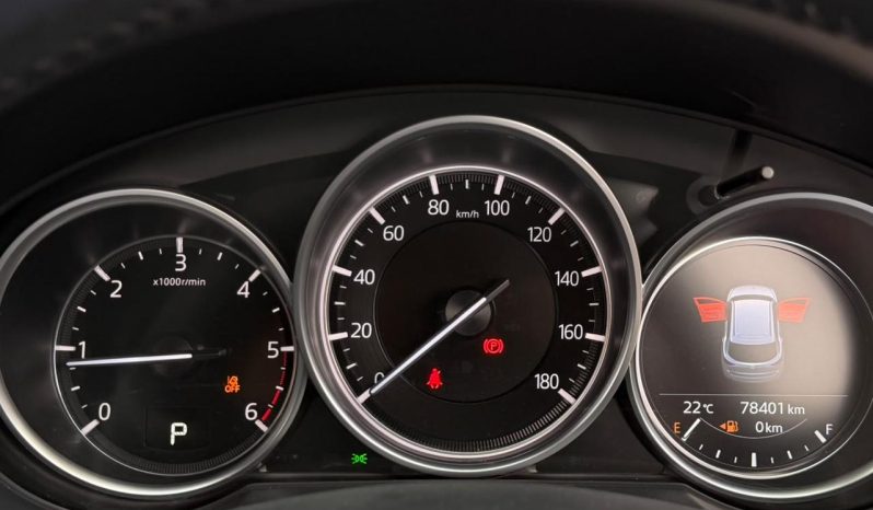 
								Mazda CX-5 full									