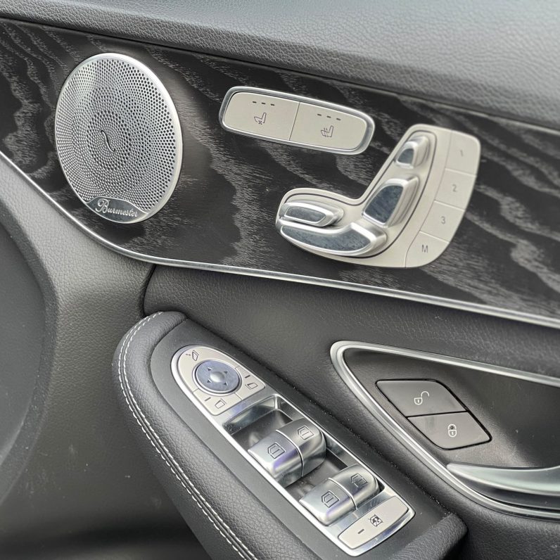 
								Mercedes Benz C200 full									