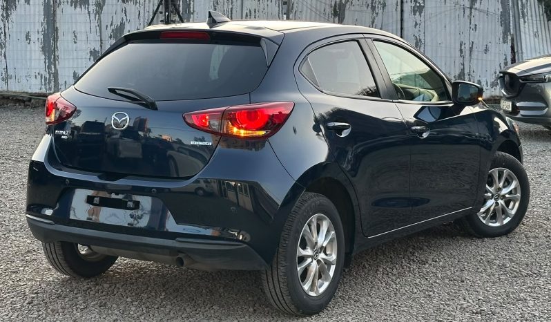 
								Mazda 2 full									