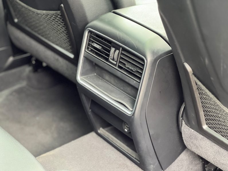 
								Porsche Cayenne full									