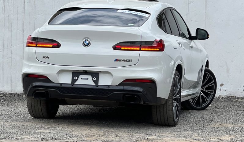 
								BMW X4 M40i full									