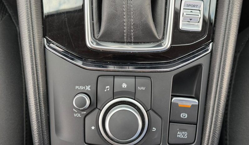 
								Mazda CX-5 full									